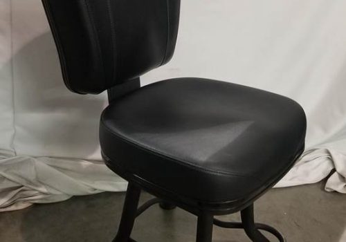 608bc6db763fbdb2c06c76ab_chair-2